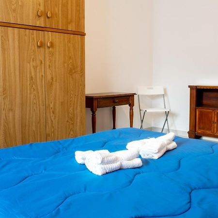 Apartamento 100 Metri Dal Mare Relax A Due Passi Dal Centro Finale Ligure Exterior foto
