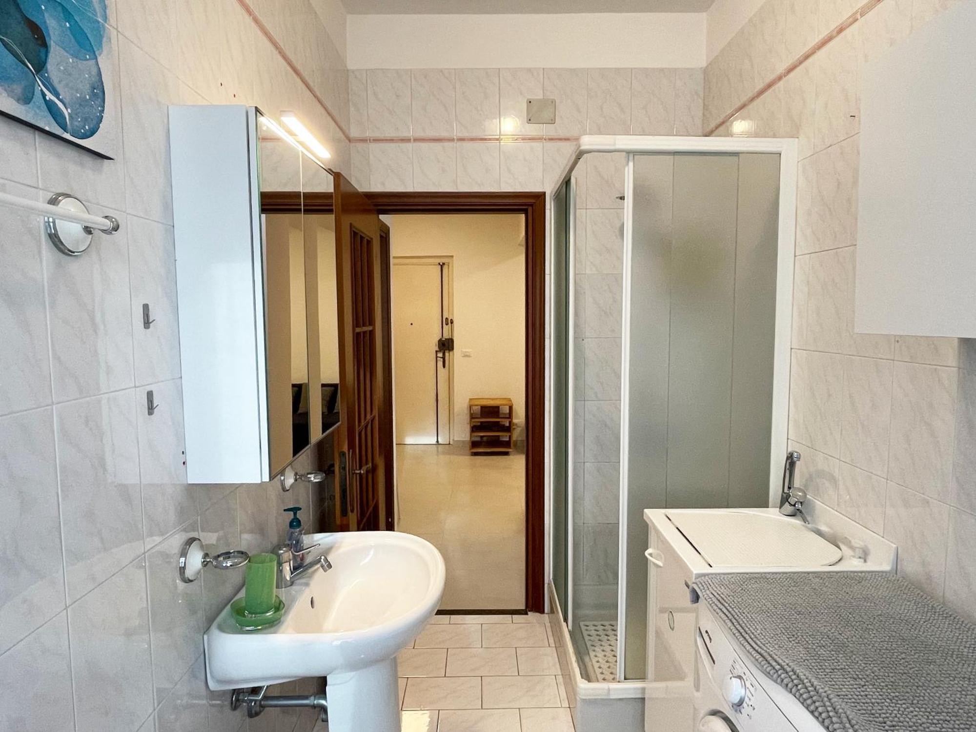 Apartamento 100 Metri Dal Mare Relax A Due Passi Dal Centro Finale Ligure Exterior foto